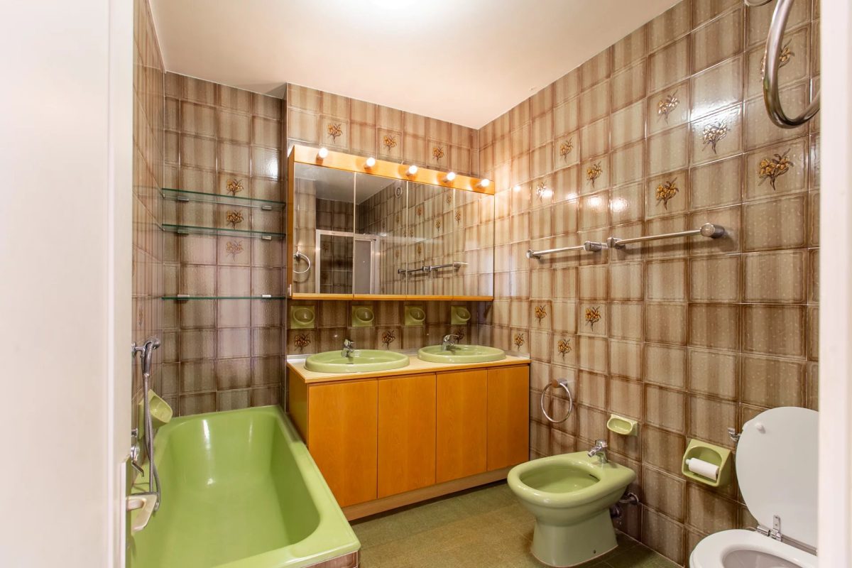 4 PIÈCES- NICE OUEST--TERRASSE-VUE MER