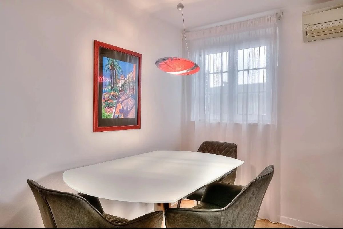 3 PIECES COULEE VERTE