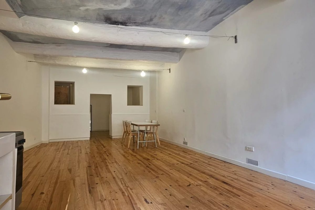 2 PIECES LOFT VIEUX NICE