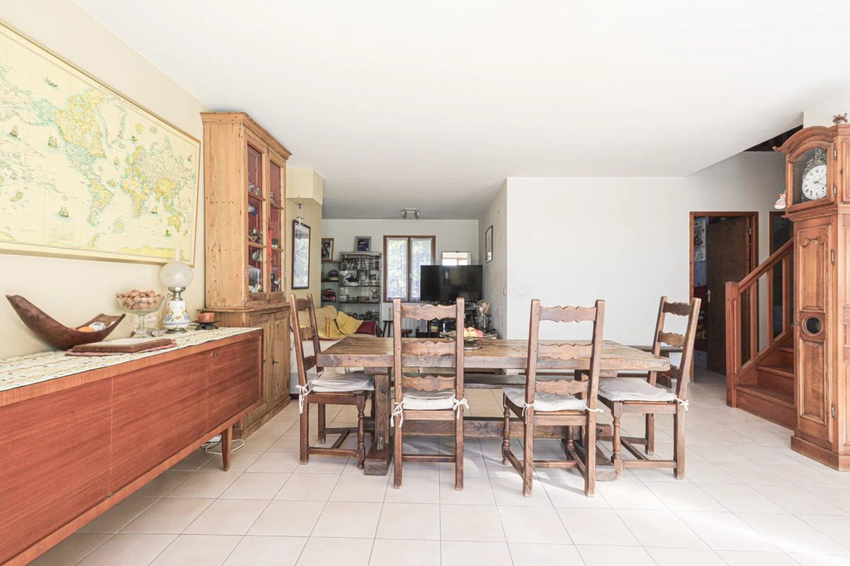 MAISON LE ROURET / PISCINE / TERRAIN PLAT