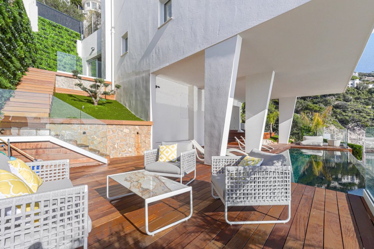 VILLA PISCINE VUE MER CAP DE NICE