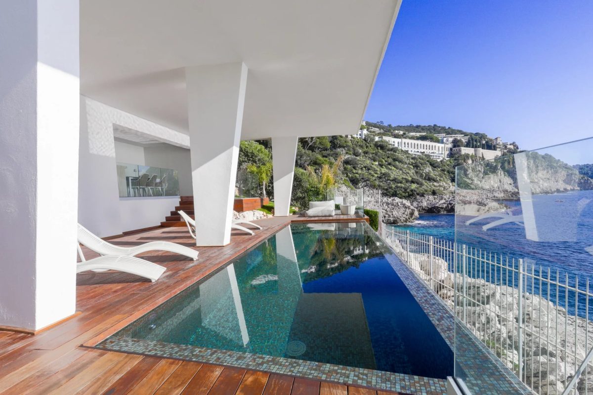 VILLA PISCINE VUE MER CAP DE NICE