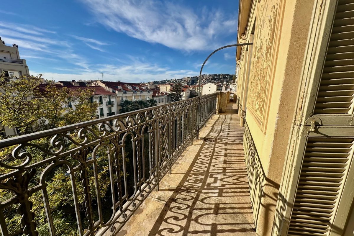 5 PIÈCES/BOURGEOIS/VUE PARC/BALCONS