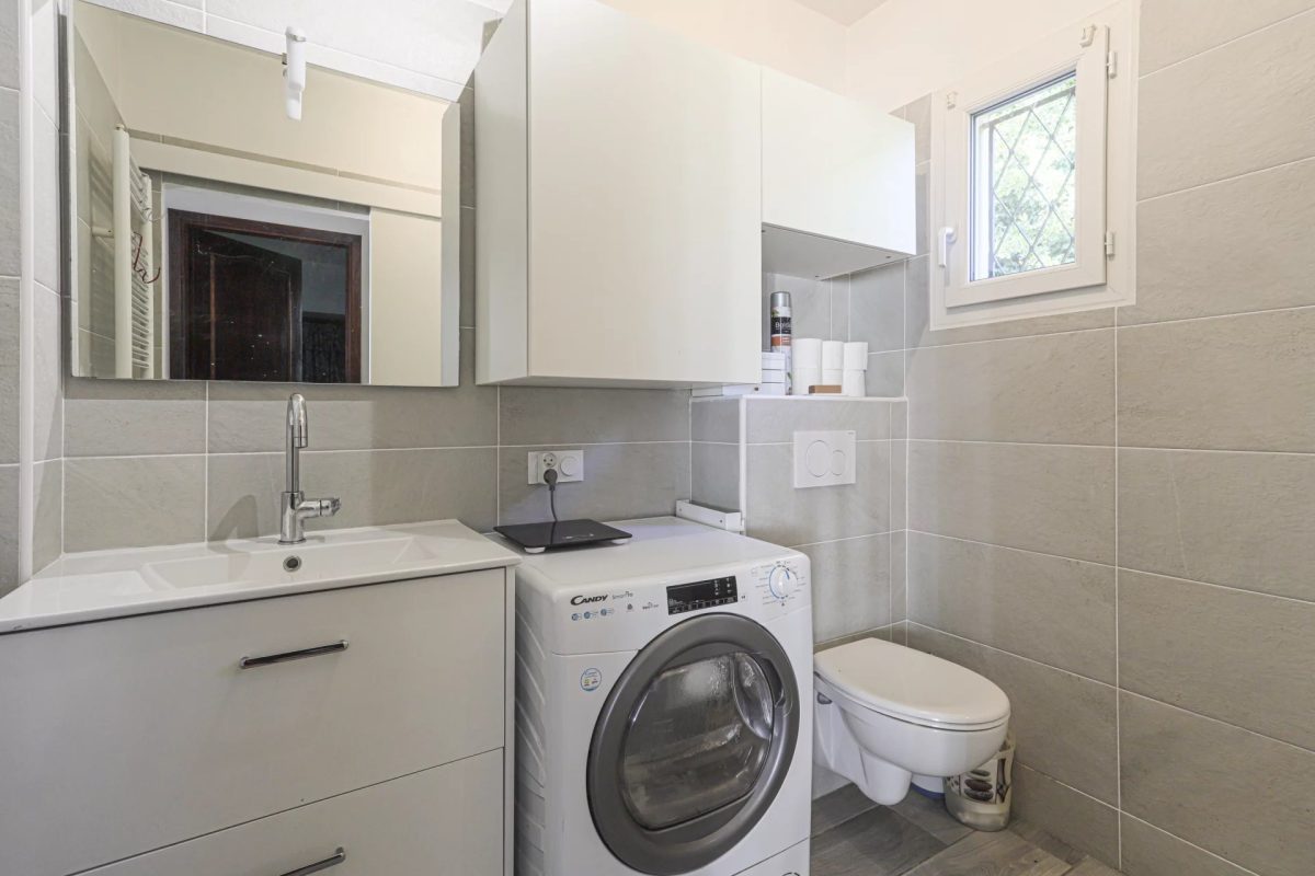 MAISON LE ROURET / PISCINE / TERRAIN PLAT