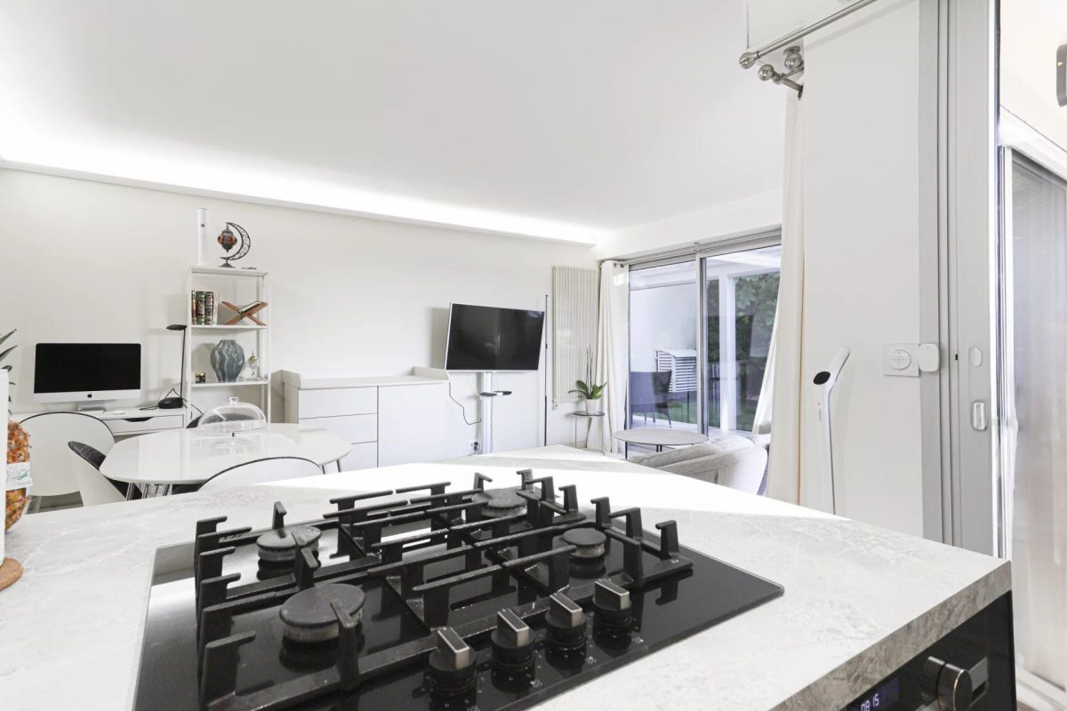 2 PIÈCES / TERRASSE-JARDIN / MONT BORON