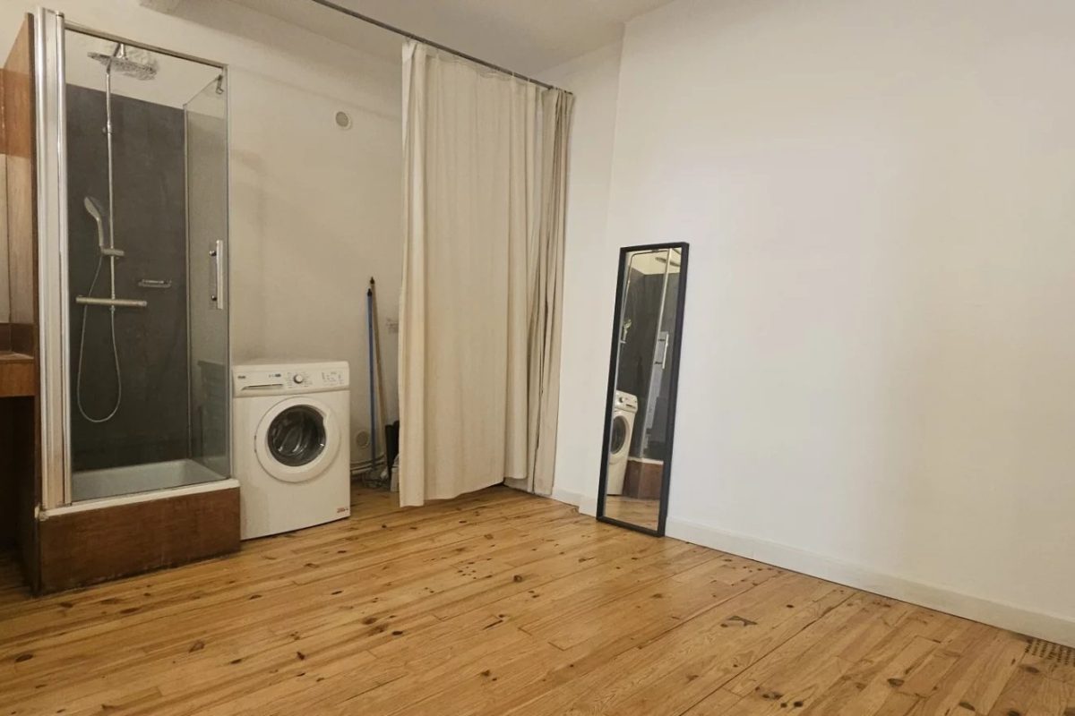 2 PIECES LOFT VIEUX NICE