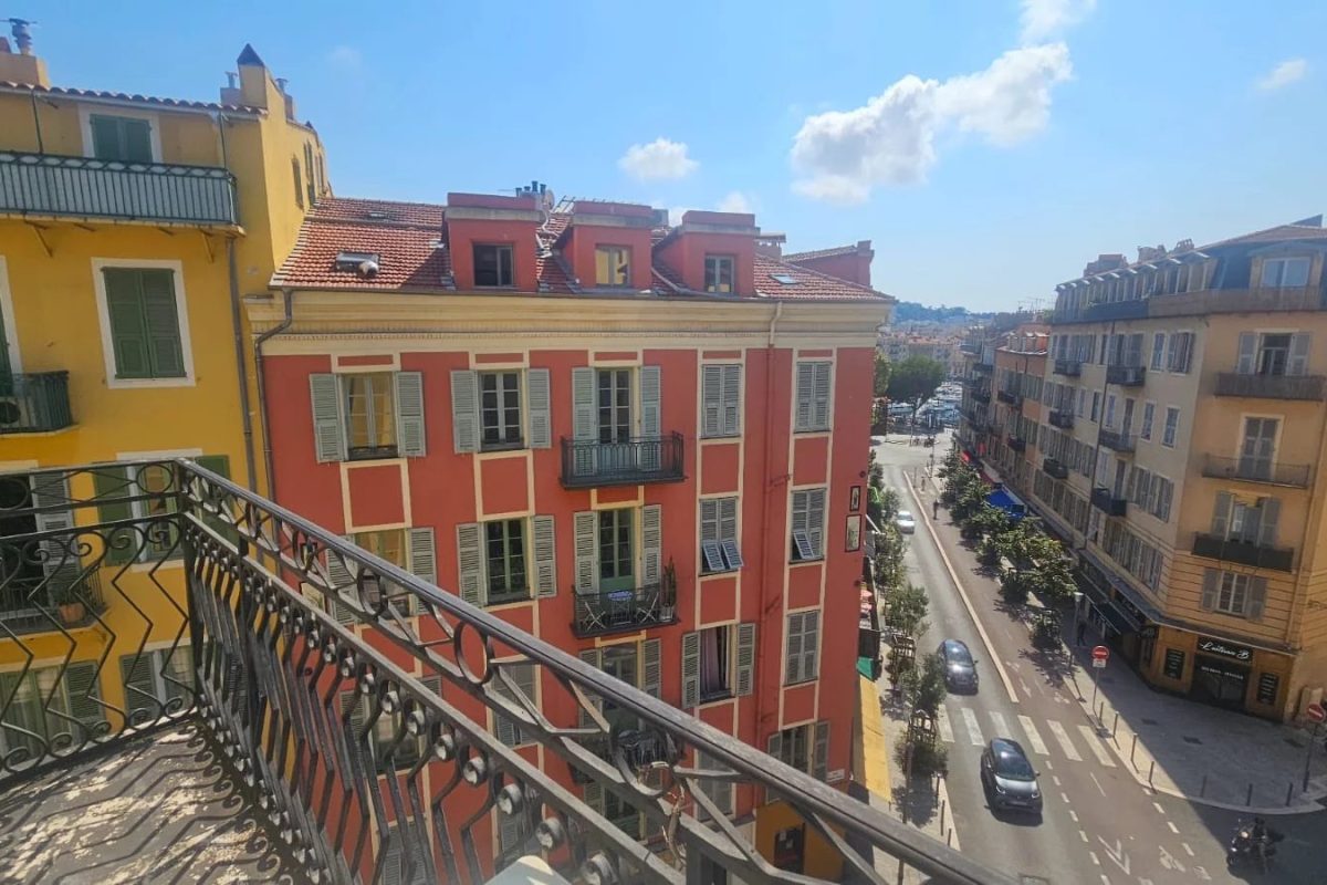 Appartement grand standing le port