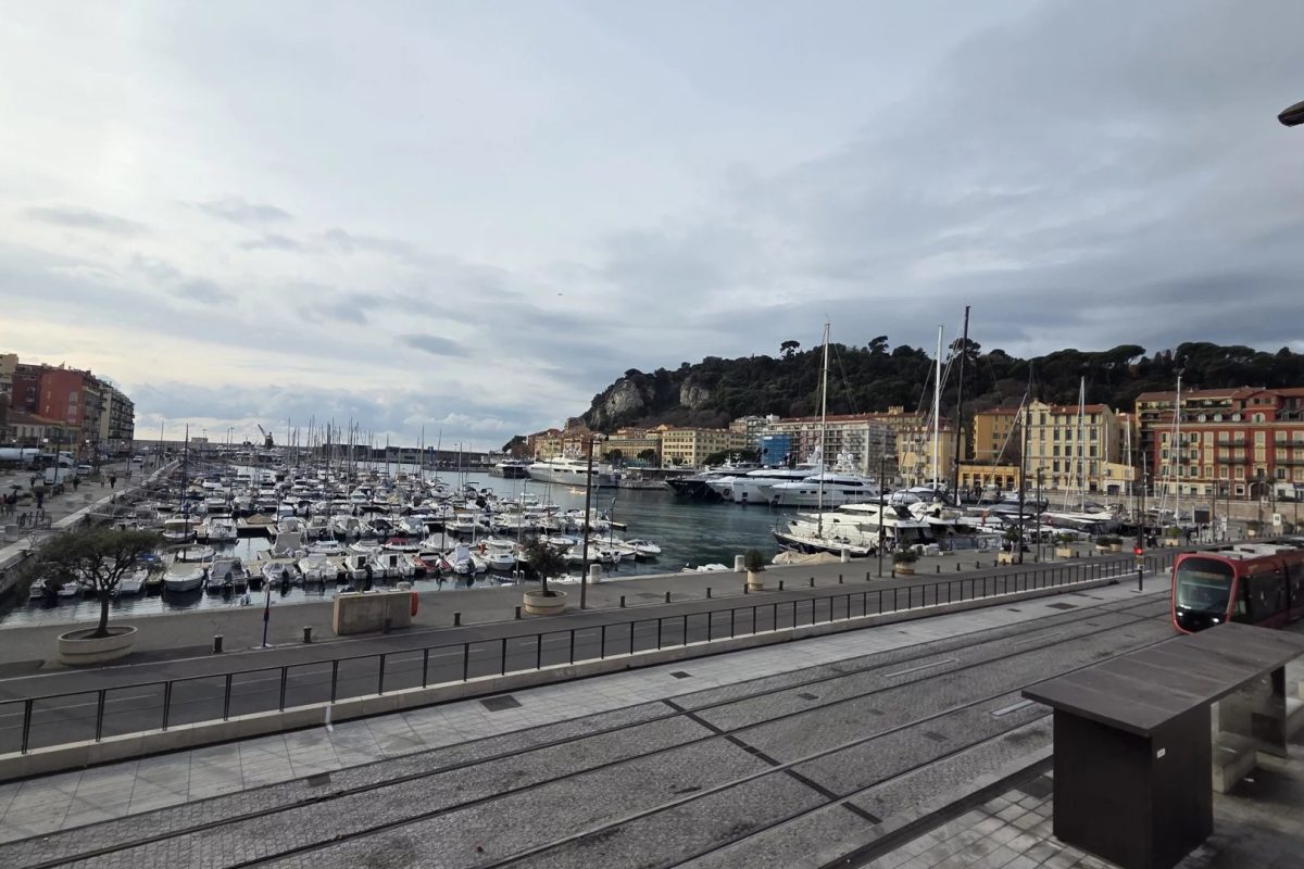 STUDIO PORT DE NICE