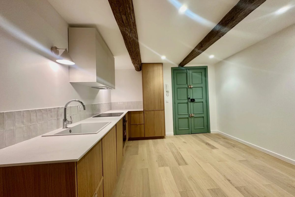 3 PIÈCES / TERRASSE / VIEUX NICE