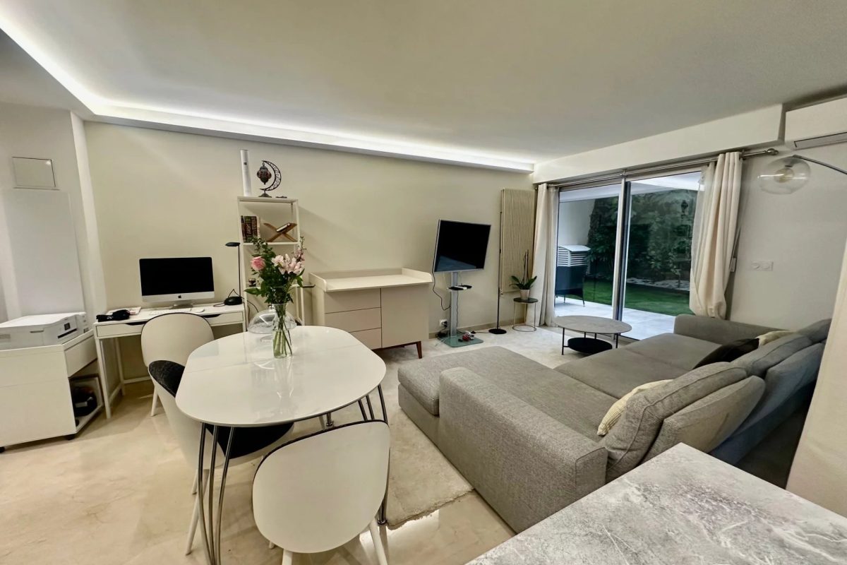 2 PIÈCES / TERRASSE-JARDIN / MONT BORON