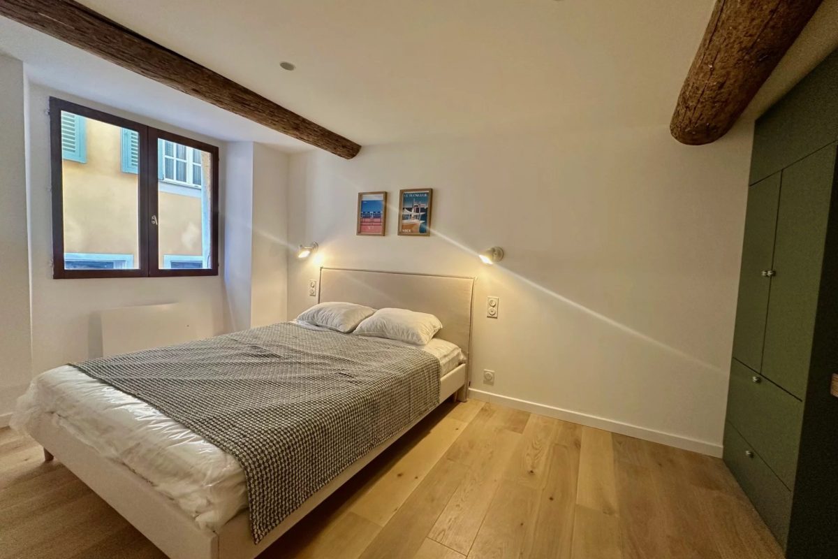 3 PIÈCES / TERRASSE / VIEUX NICE