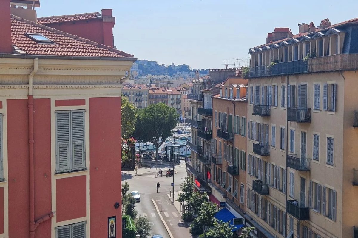 Appartement grand standing le port