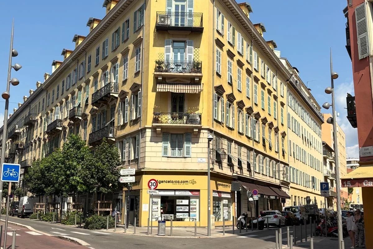 Appartement grand standing le port