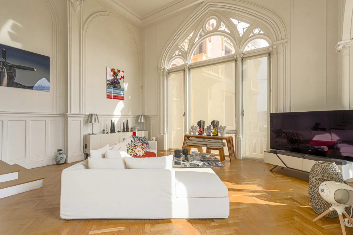VASTE 3 PIECES QUARTIER BEAUMETTES