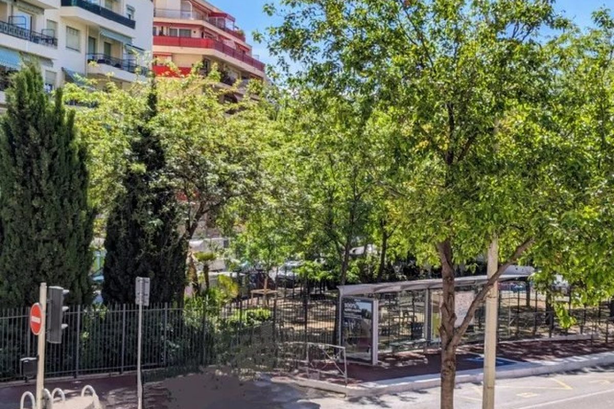 CESSOLE / 2 PIÈCES / BALCON-VUE DÉGAGÉE