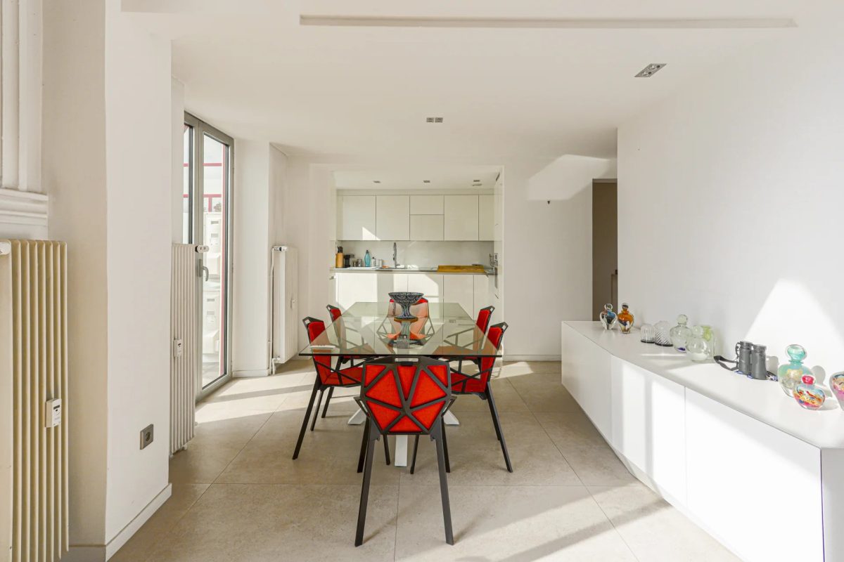VASTE 3 PIECES QUARTIER BEAUMETTES
