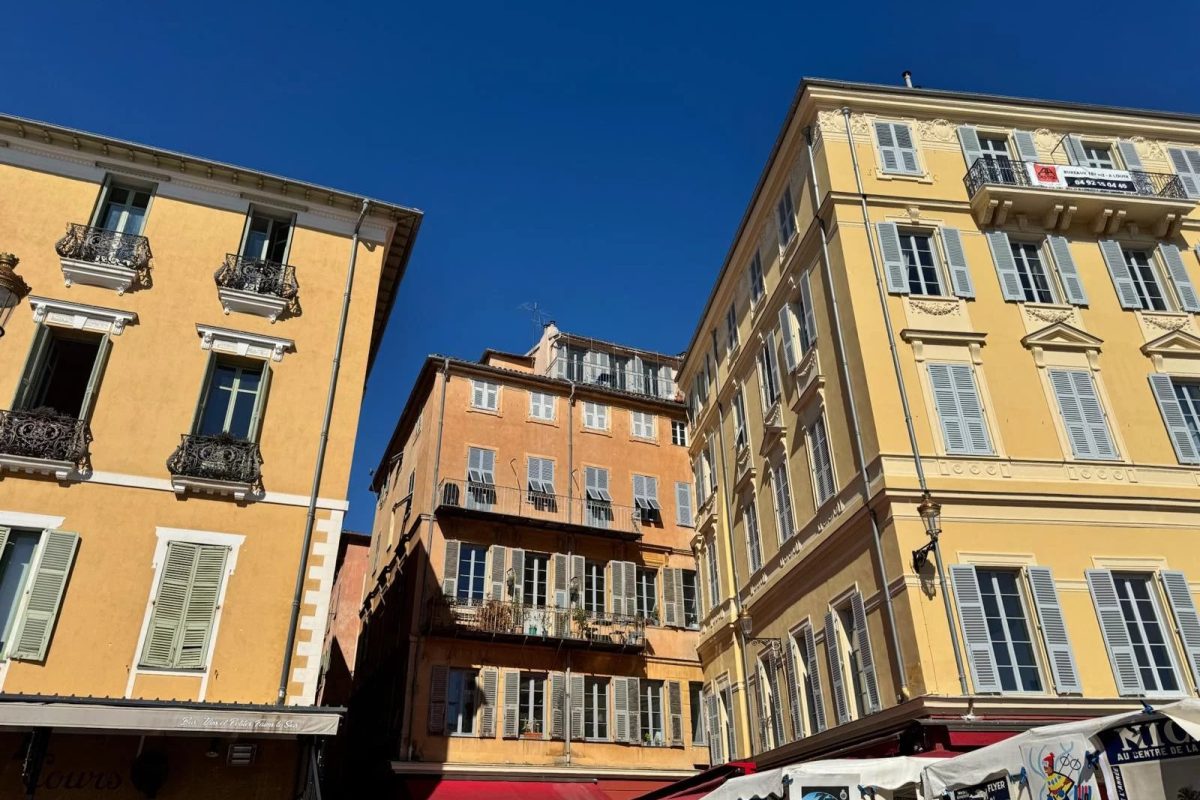 COURS SALEYA VIEUX NICE