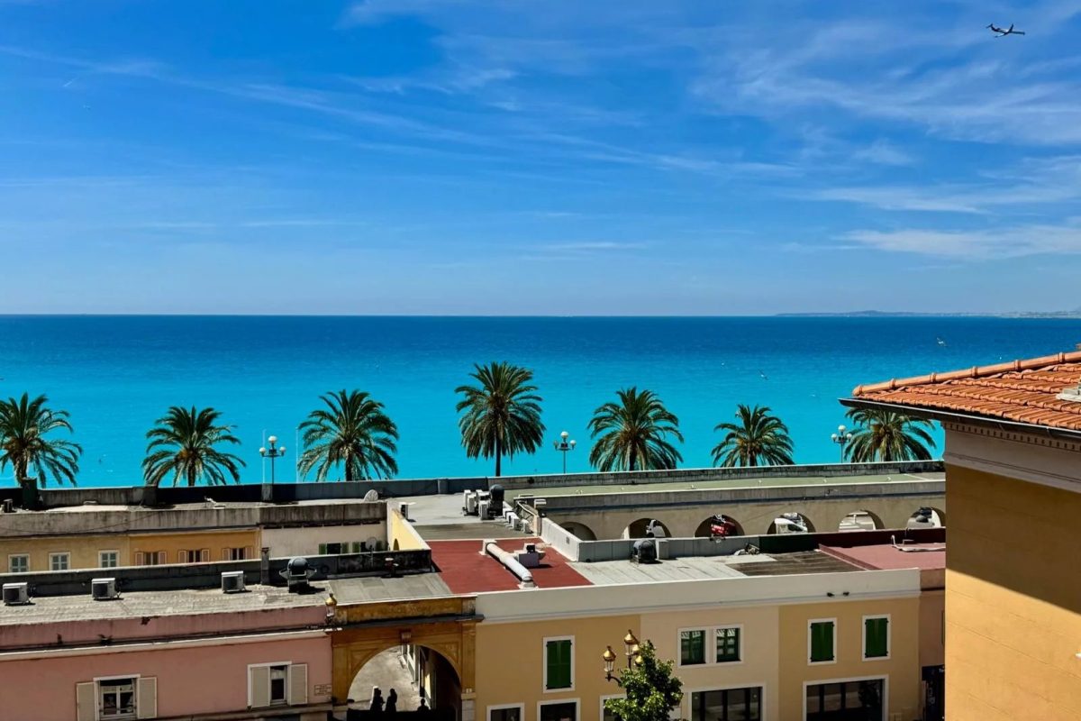 COURS SALEYA VIEUX NICE